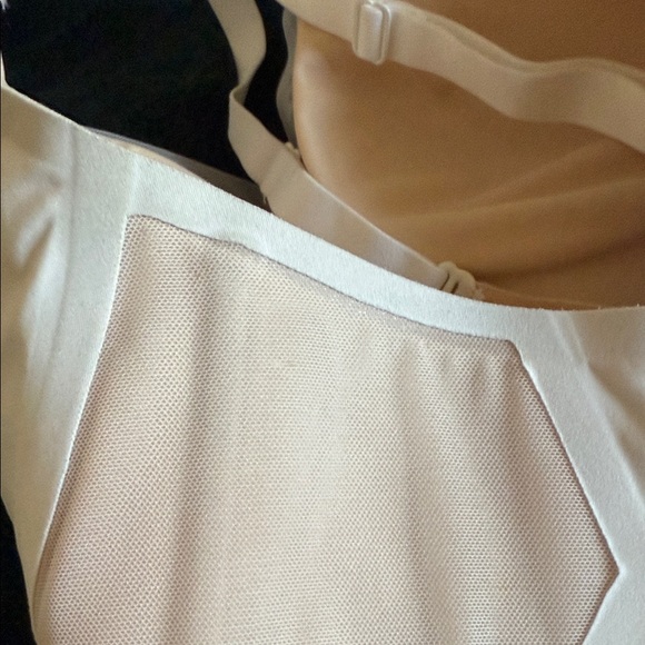 Honeylove Wireless Bra XL - Picture 5 of 6